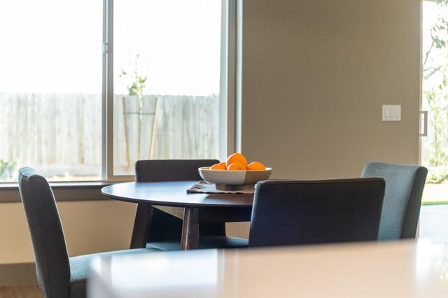 928 Hidden Ridge, Tulare, CA 93274