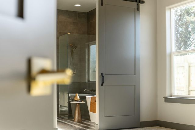 928 Hidden Ridge, Tulare, CA 93274