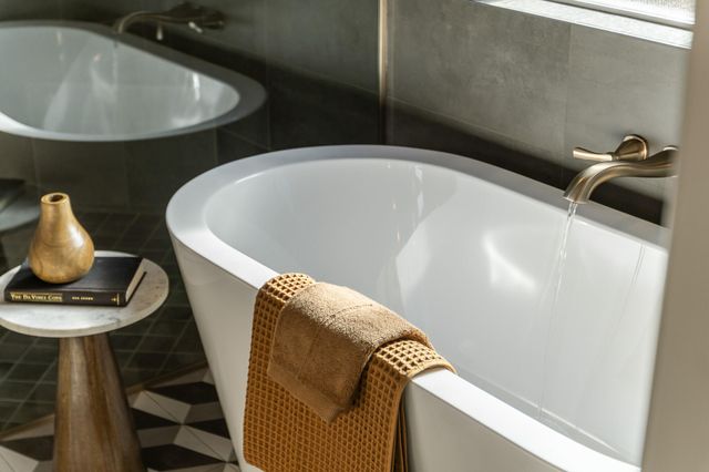 928 Hidden Ridge, Tulare, CA 93274