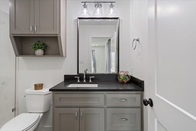 1309 W 10th Street, Mcgregor, TX 76657