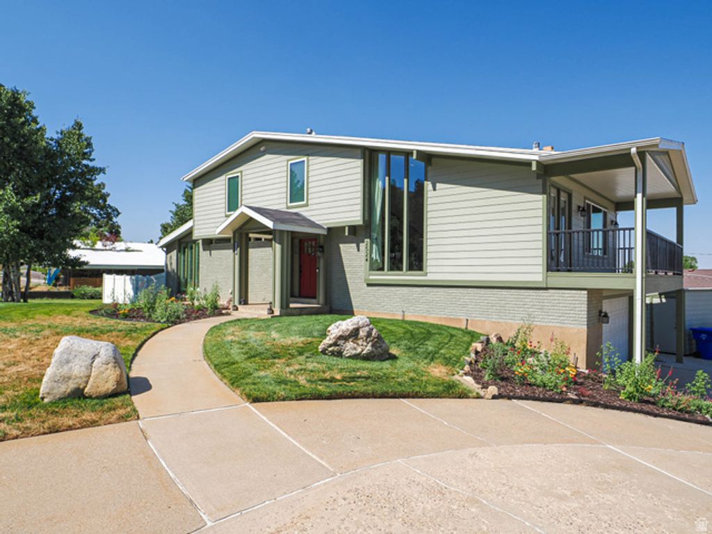 2524 S EDGEHILL DR, Bountiful, UT 84010