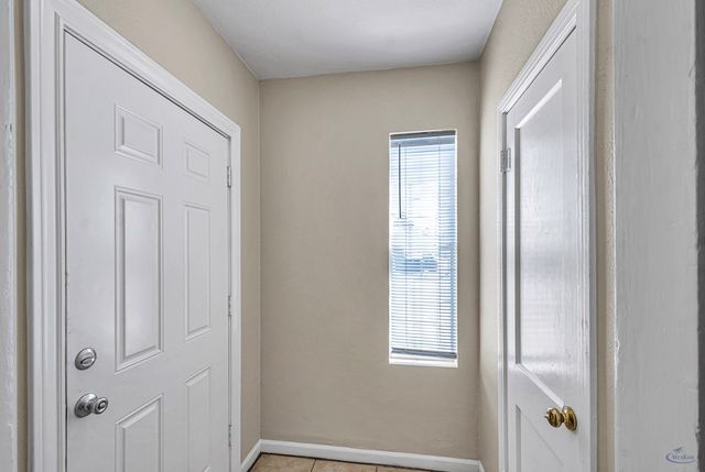 305 E Cuthbert Ave, Midland, TX 79701