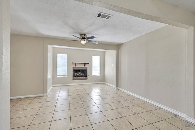 305 E Cuthbert Ave, Midland, TX 79701