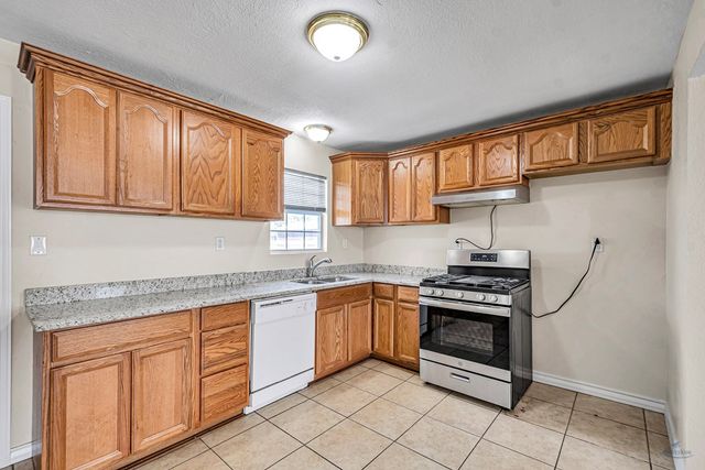 305 E Cuthbert Ave, Midland, TX 79701