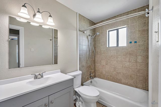 305 E Cuthbert Ave, Midland, TX 79701