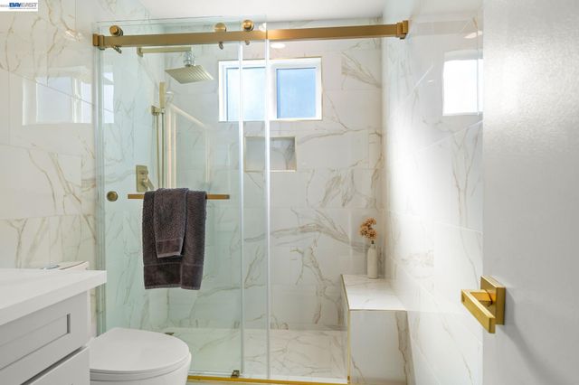 35290 Farnham Dr, Newark, CA 94560