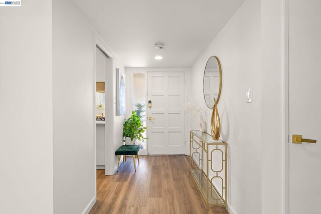 35290 Farnham Dr, Newark, CA 94560