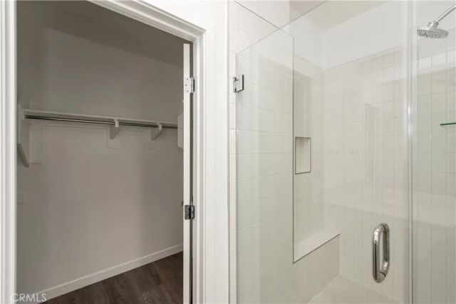 2208 Synergy, Irvine, CA 92614