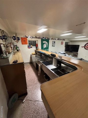 38850 Pardee Street, Harrison Twp, MI 48045