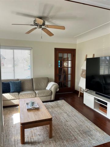 38850 Pardee Street, Harrison Twp, MI 48045