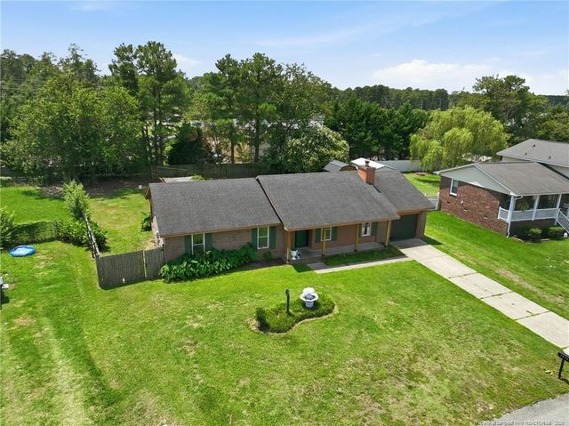 7878 Adrian Drive, Fayetteville, NC 28314