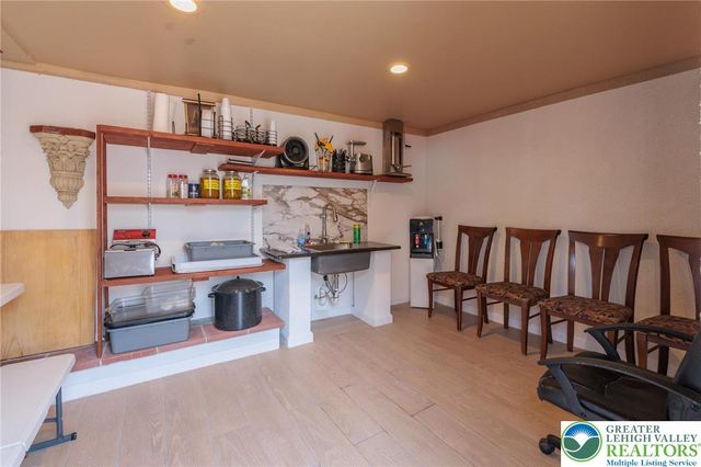 38 Water Street, Wind Gap Boro, PA 18091