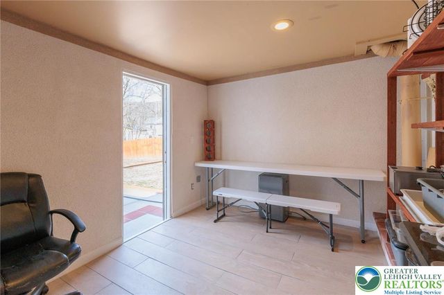 38 Water Street, Wind Gap Boro, PA 18091