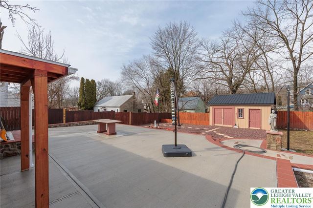 38 Water Street, Wind Gap Boro, PA 18091