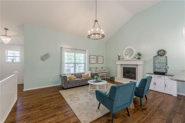 1309 Regency Drive, Kearney, MO 64060