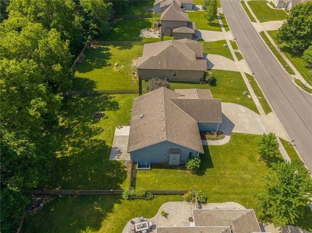 1309 Regency Drive, Kearney, MO 64060