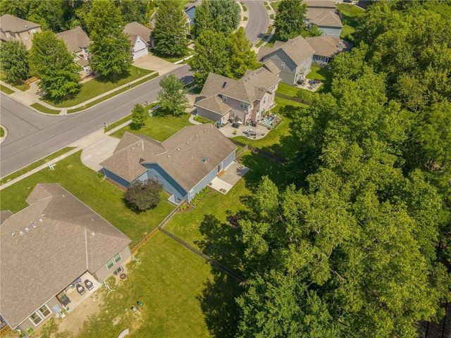 1309 Regency Drive, Kearney, MO 64060