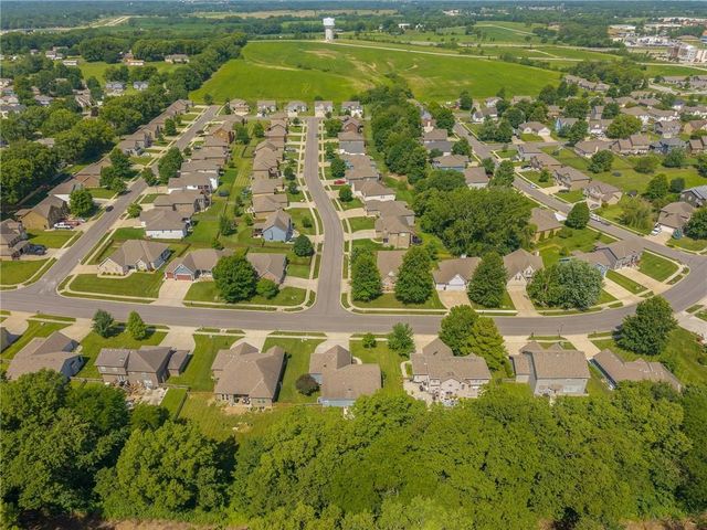 1309 Regency Drive, Kearney, MO 64060