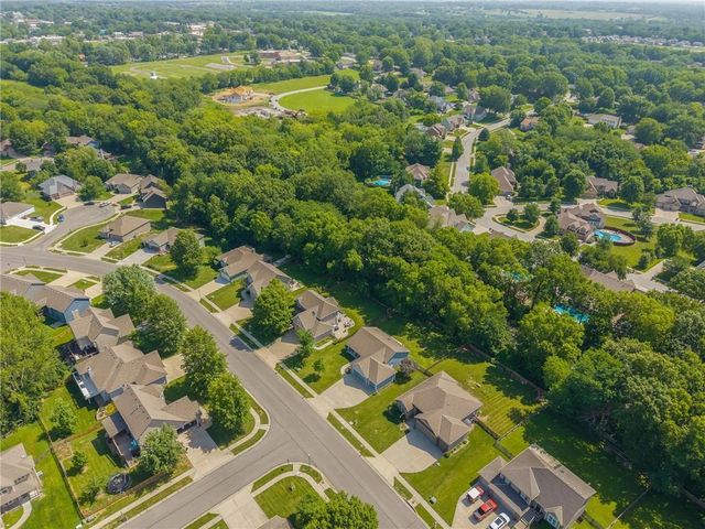 1309 Regency Drive, Kearney, MO 64060