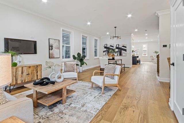 1622 N Spaulding Avenue, Chicago, IL 60647