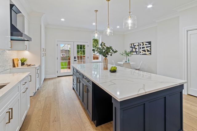 1622 N Spaulding Avenue, Chicago, IL 60647