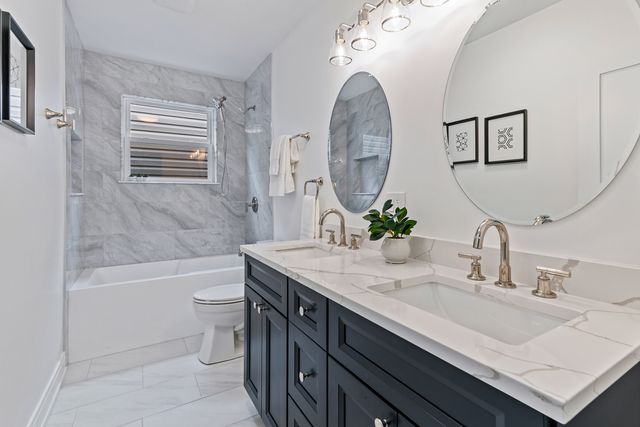 1622 N Spaulding Avenue, Chicago, IL 60647