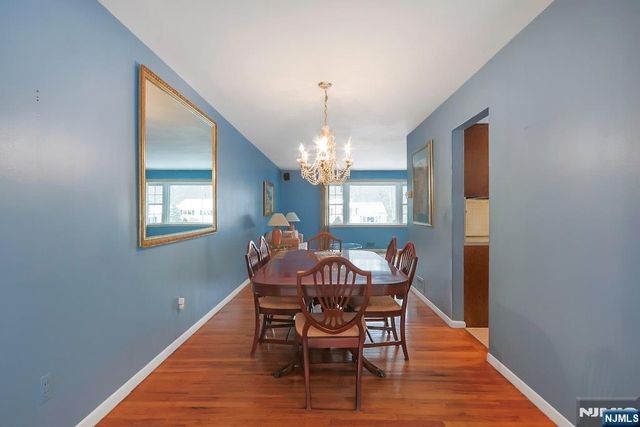 52 Deer Trail Road, Hillsdale, NJ 07642