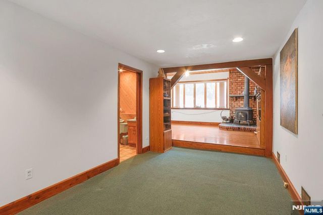 52 Deer Trail Road, Hillsdale, NJ 07642