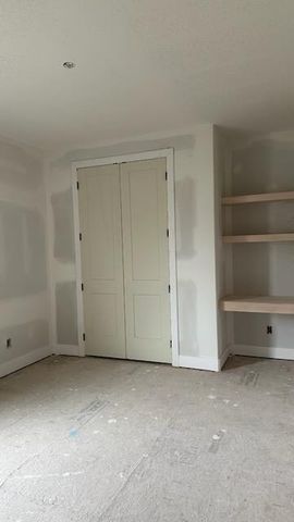 13020 W 174th Place, Overland Park, KS 66221