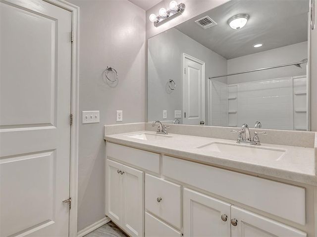 3304 Eaglerock Lane, Norman, OK 73069