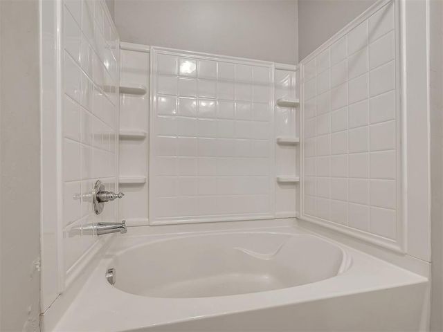 3304 Eaglerock Lane, Norman, OK 73069