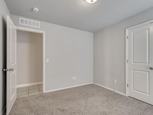 3304 Eaglerock Lane, Norman, OK 73069