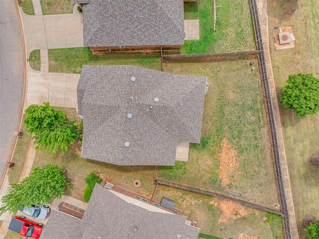 3304 Eaglerock Lane, Norman, OK 73069
