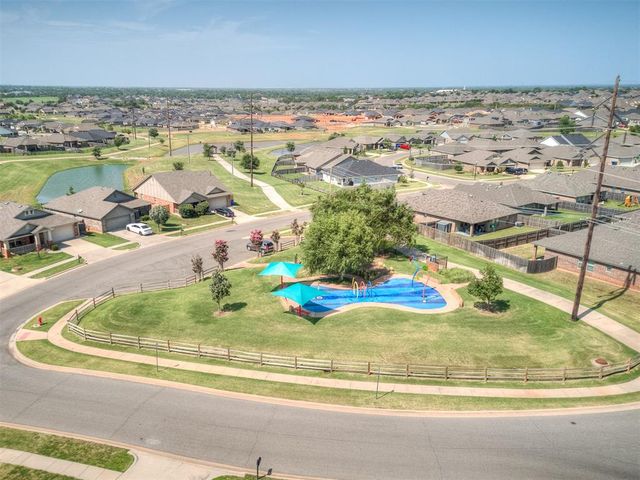 3304 Eaglerock Lane, Norman, OK 73069