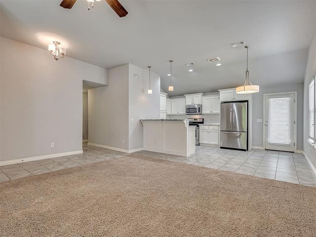 3304 Eaglerock Lane, Norman, OK 73069
