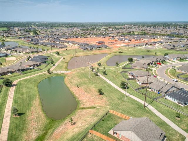 3304 Eaglerock Lane, Norman, OK 73069