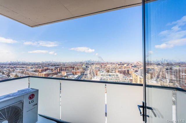 8808 Justice Avenue 17J, Elmhurst, NY 11373