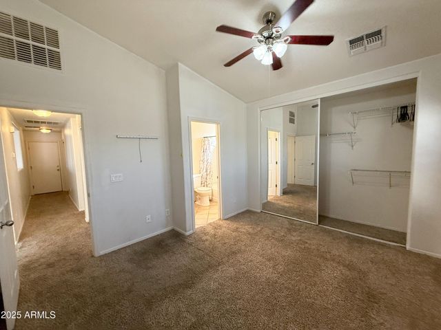 11561 W Green Drive, Youngtown, AZ 85363