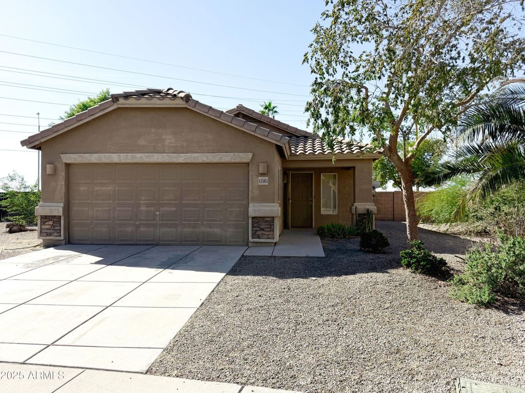 11561 W Green Drive, Youngtown, AZ 85363