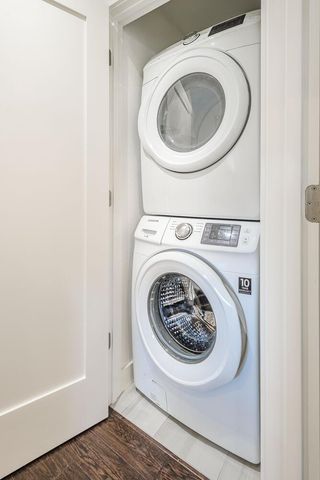 39 Victoria Road, Burlingame, CA 94010