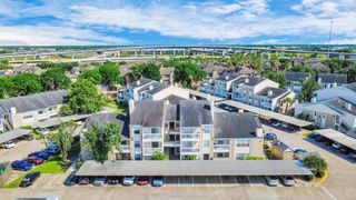 2750 Holly Hall Street 1104, Houston, TX 77054