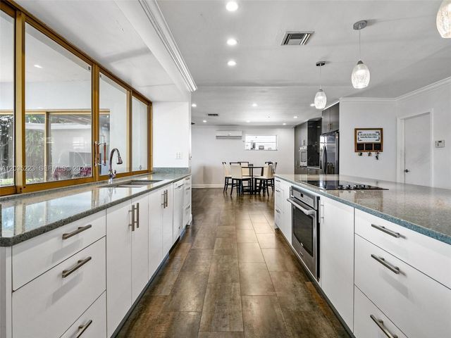 3610 N 53rd Avenue, Hollywood, FL 33021