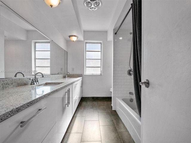 3610 N 53rd Avenue, Hollywood, FL 33021