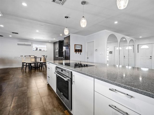 3610 N 53rd Avenue, Hollywood, FL 33021