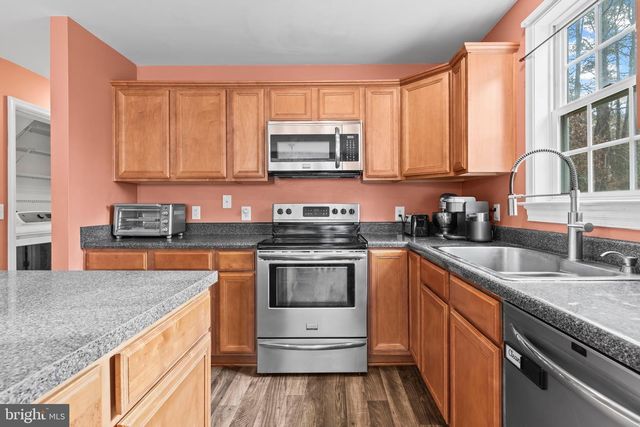 12110 LOBLOLLY RD, Ruther Glen, VA 22546