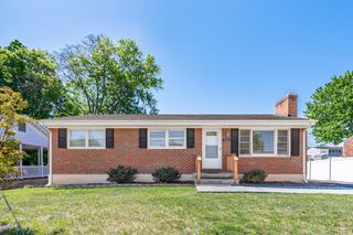 525 Water Oak RD, Roanoke, VA 24019