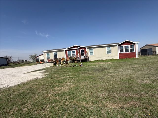 4712 County Road 913, Joshua, TX 76058