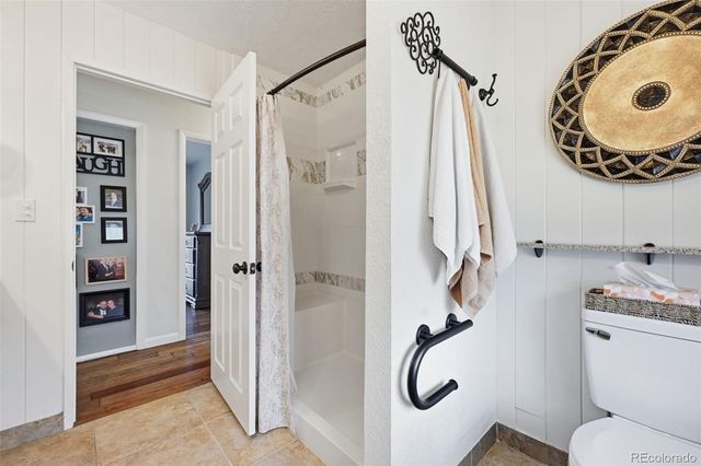 571 Vista Drive, Castle Rock, CO 80104