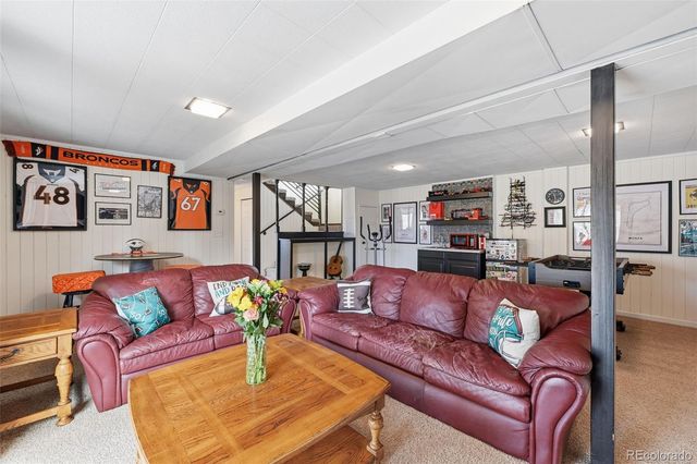 571 Vista Drive, Castle Rock, CO 80104