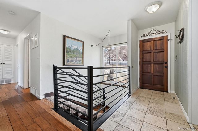 571 Vista Drive, Castle Rock, CO 80104